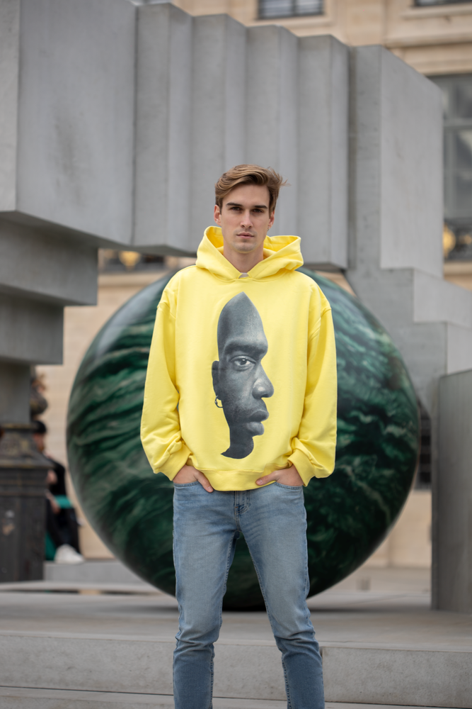 ELEVATA HOODIE WITH ILLUSION PRINT ON THE FRONT