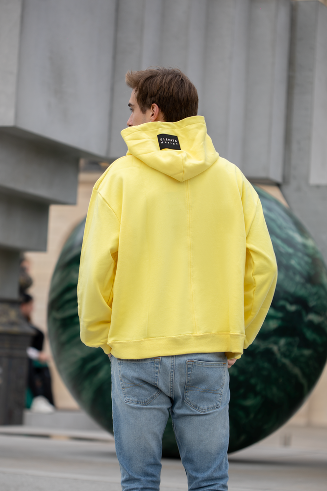 ELEVATA HOODIE WITH ILLUSION PRINT ON THE FRONT