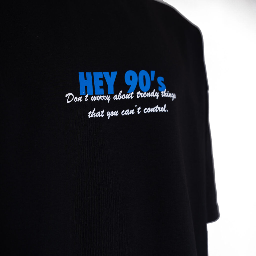 The Pop Up Selectives 90's Black x Blue T-shirt