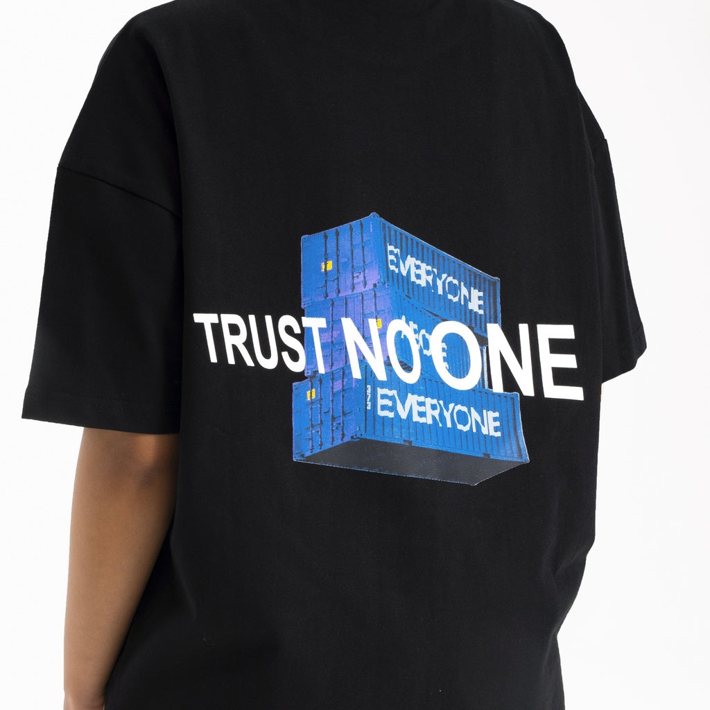 Other Face Trust T-shirt